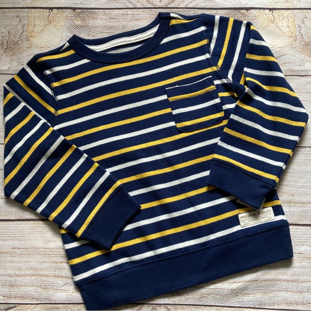 Carter’s Striped Crew Neck Shirt NWT Boys 4T